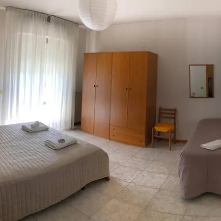 Serena Vacanza In Abruzzo Apartment *